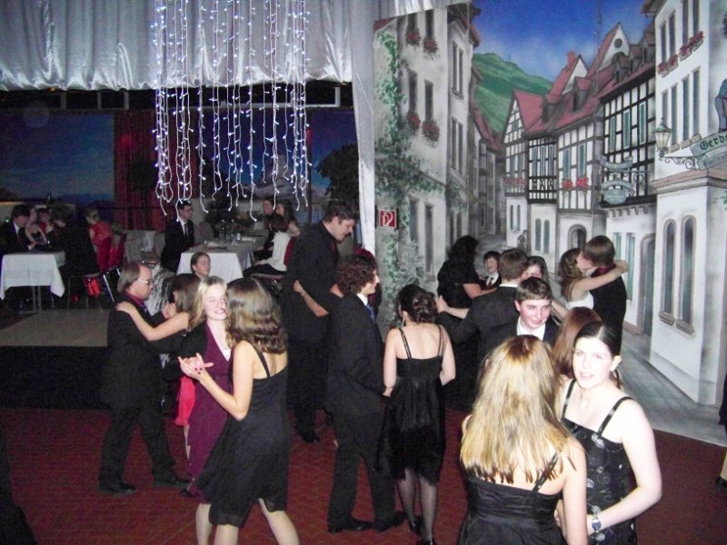 2010-12-11BallBaumhain 102